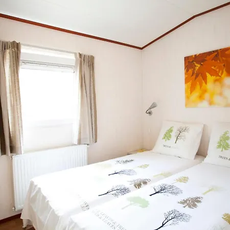 Holiday Droompark Spaarnwoude.7 بيت للعطل *